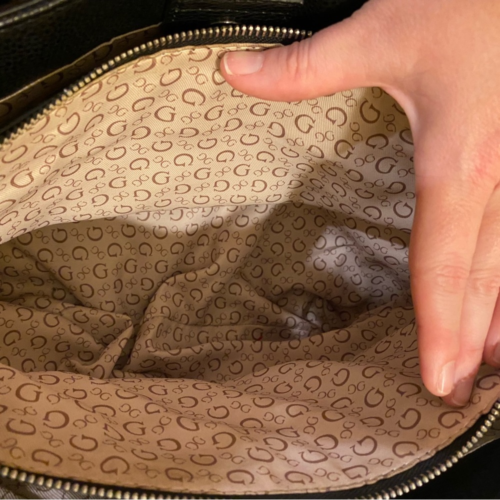 GUESS handbag - Picture 5 of 5